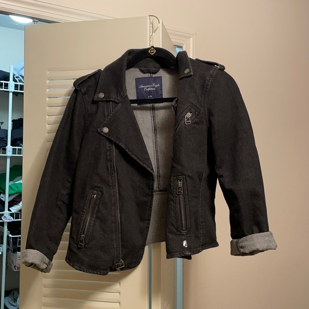 Black American Eagle jean jacket, size L